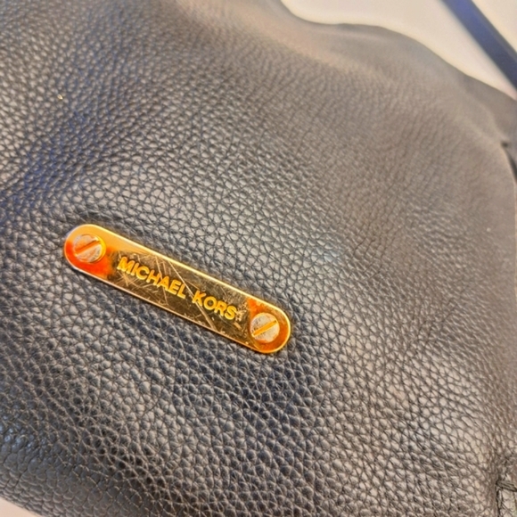 Black Leather Shoulder Bag - Picture 5 of 6